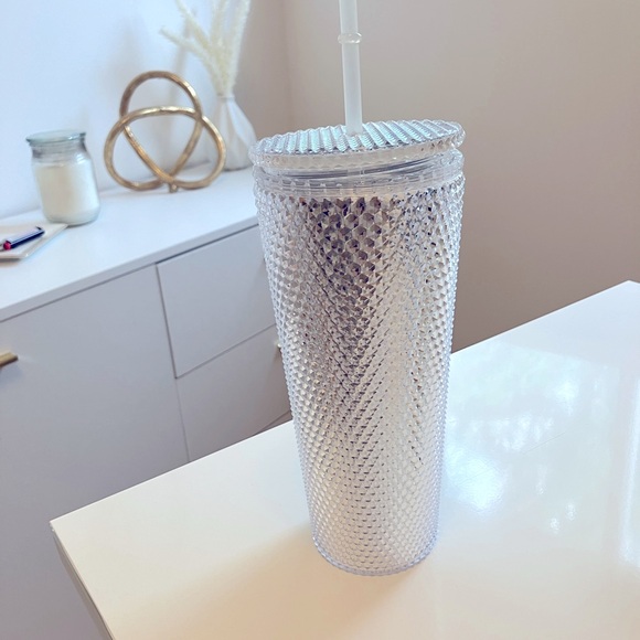 SOLD - Brand New and Unused Clear Patterned Drinking Cup with Straw - Picture 3 of 4